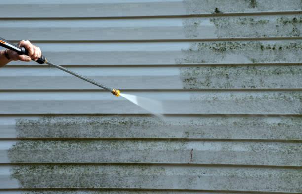 Best Deck Pressure Washing  in Sackets Harbor, NY